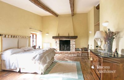 Maison de campagne à vendre Sarteano, Toscane, RIF 3005 Schlafzimmer 1