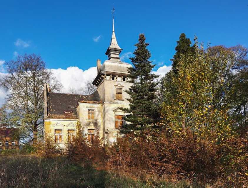 Photos Superbe villa historiciste, près de la frontière allemande