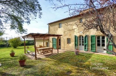 Maison de campagne à vendre Castagneto Carducci, Toscane, RIF 3057 Pergola am Haus