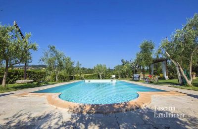 Maison de campagne à vendre Chianciano Terme, Toscane, RIF 3061 Pool und Gazebo