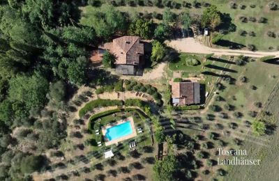 Maison de campagne à vendre Chianciano Terme, Toscane, RIF 3061 Vogelperspektive Anwesen