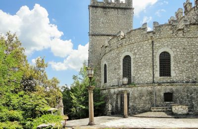 Château médiéval à vendre Ombrie, Image 2/13