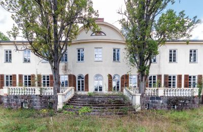 Château à vendre Wietrzno, Poméranie occidentale, Image 1/12