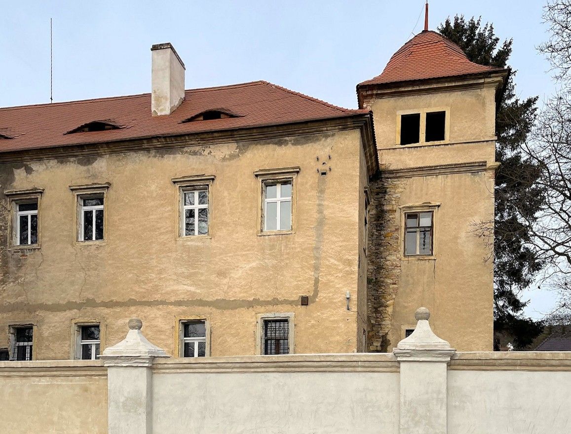 Photos Château Renaissance partiellement rénové au nord de Prague