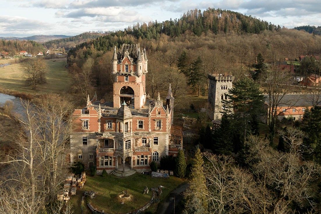 Photos Château magnifique en Silésie, Région Pologne-Tchéquie-Allemagne