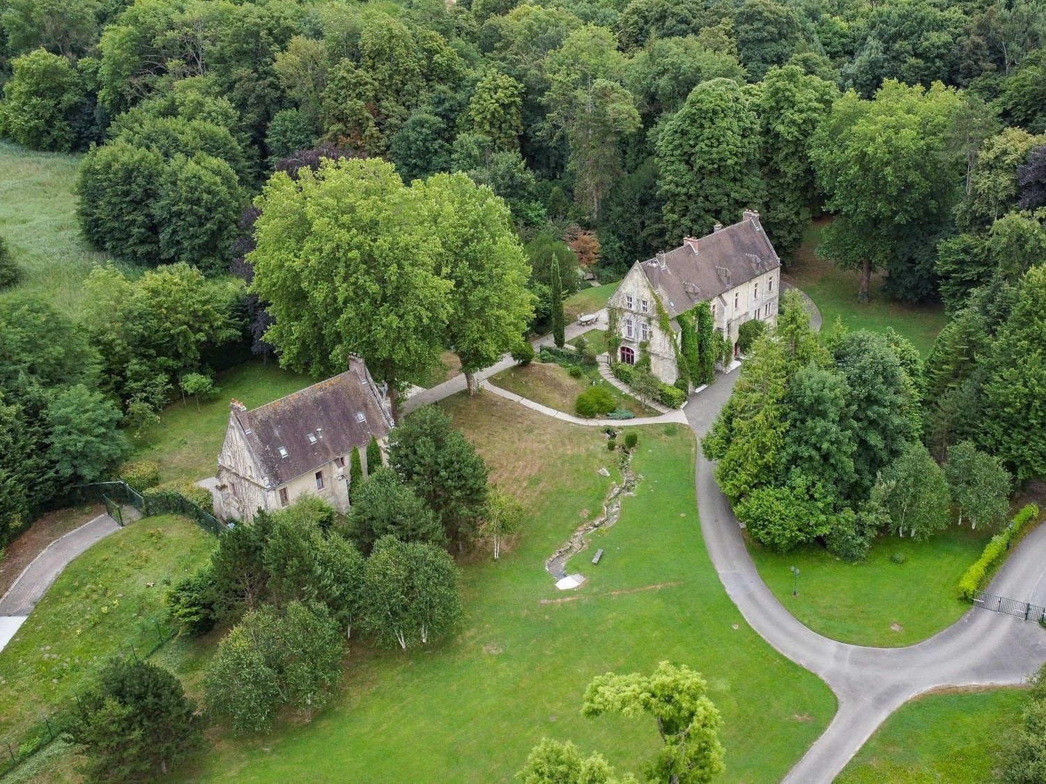 Photos Moulin du 16e siècle : Paradis naturel unique près de Paris