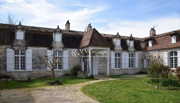 Château à vendre Monflanquin, Nouvelle-Aquitaine,  France