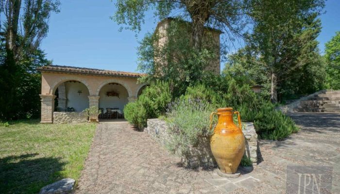 Manoir Montone 1