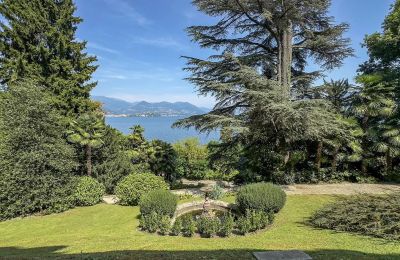 Appartement du château à vendre 28838 Stresa, Piémont, Parc