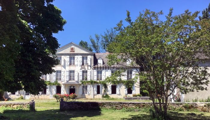 Manoir Pau, Nouvelle-Aquitaine