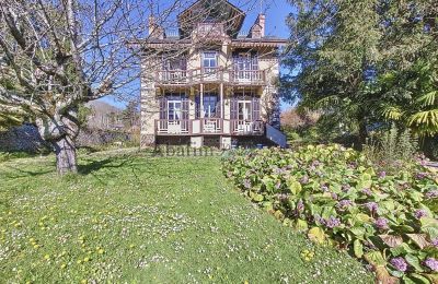 Villa historique à vendre Bagnères-de-Bigorre, Occitanie, Vue de l'arrière