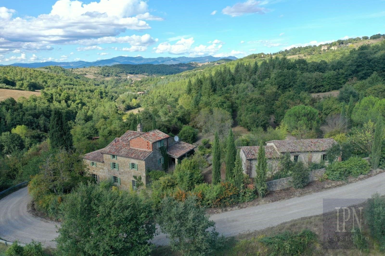 Photos Belle demeure restaurée, Région Ombrie-Toscane