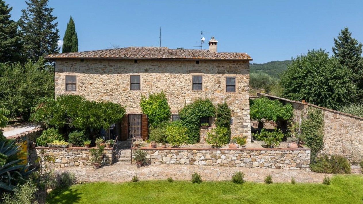 Photos Propriété dans les collines du Chianti - 27 hectares