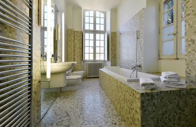 Château à vendre Uzès, Occitanie, Salle de bain