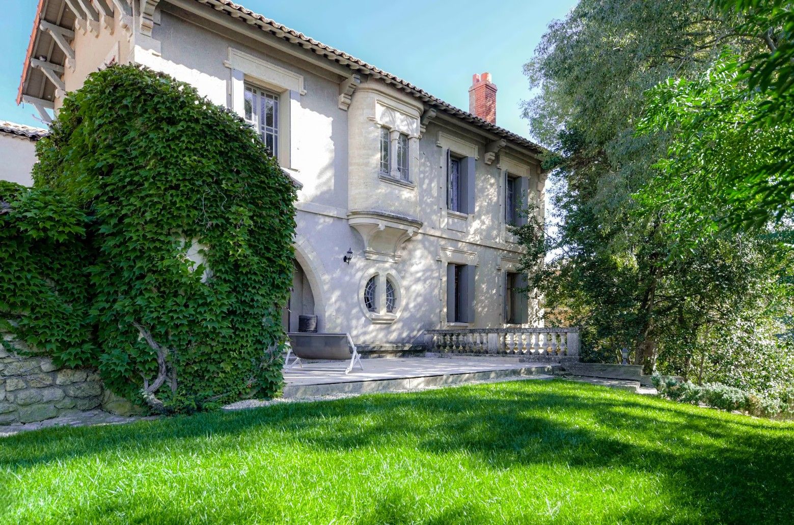 Photos Demeure historique avec jardin à Uzès