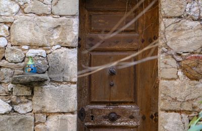 Propriété historique à vendre Uzès, Occitanie, Image 2/23