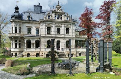 Villa historique à vendre Ústecký kraj, Vue extérieure