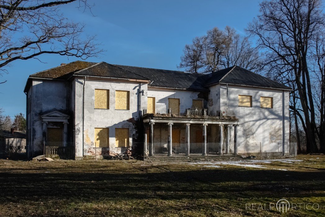 Lettland: Gutshaus in Ozolaine, Ozolaine